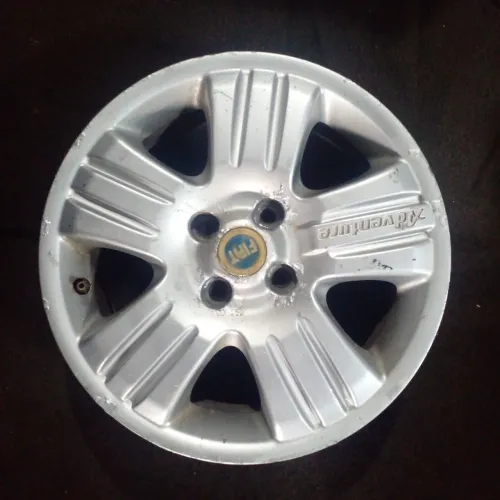 Roda aro 15 Fiat adventure