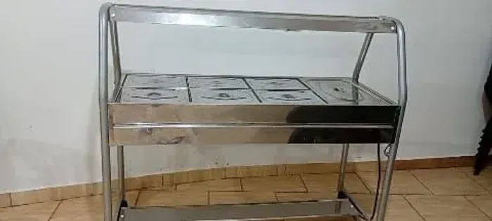 Buffet c cubas quente ,20 dias de uso de 2866,00 por 2000,00 contato * Guarib