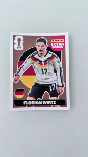Figurinha extra sticker bronze de Florian Wirtz