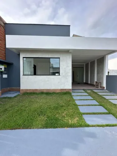 Casa com Projeto Solar no Condomínio Gran Paraíso - Tenoné