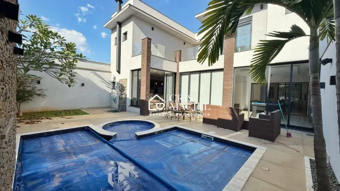 Casa à venda porteira fechada no Condomínio Amstalden em Indaiatuba-SP!