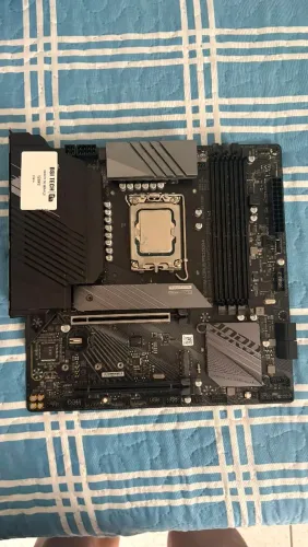 B660M AORUS ELITE + I3 13100F