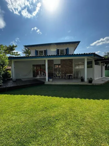 Casa a Venda em Condomínio na Praia de Pauba