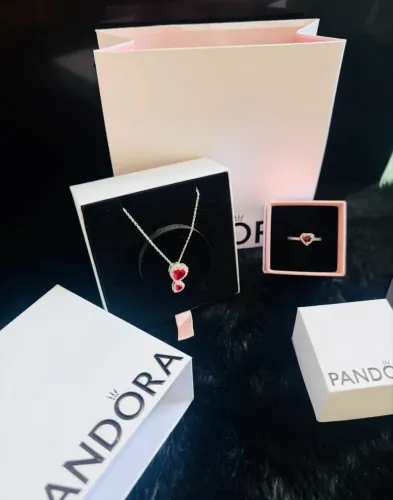 Conjunto Pandora coração vermelho brilhante 