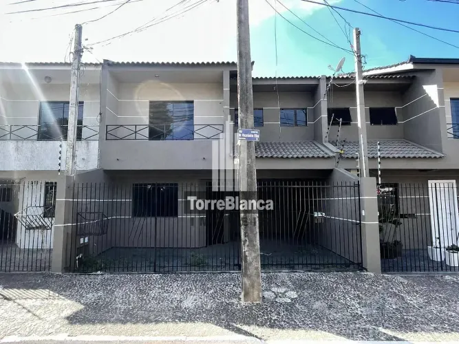 Locação - Sobrado com 3 quartos (sendo 1 suíte), 1 vaga, 120 m², Churrasqueira, Próximo à 