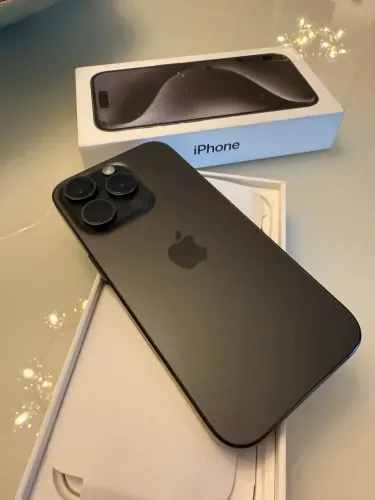 iPhone 15 Pro Max 256 GB Bat 97% 