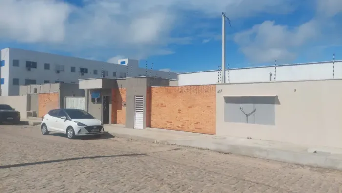 Casas em Condomínio Fechado em Parnamirim - 2 e 3/4 - 80m² a 100m²