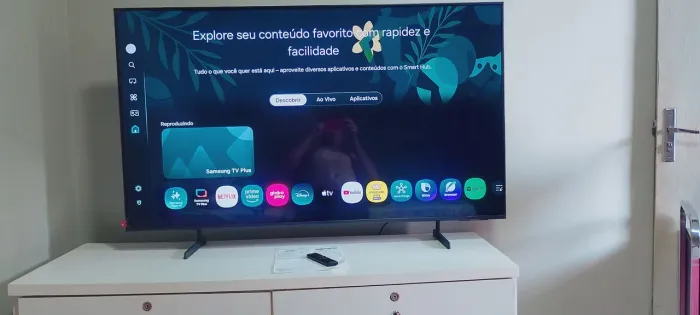 Televisão de 55 polegadas Samsung ultra 4k smart vision QLED Nova