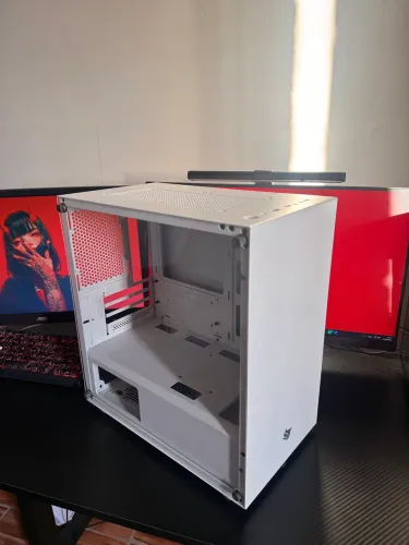 Gabinete Pichau Branco Mid Tower HX300