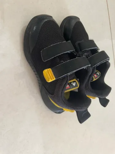 Tênis adidas tamanho 24