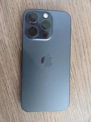 iPhone 15 pro 256gb