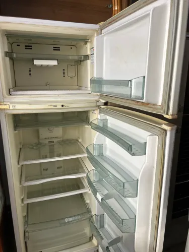 Geladeira Frost free