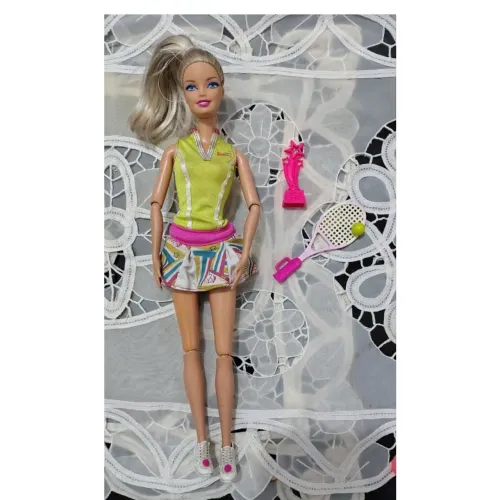 Barbie tenista