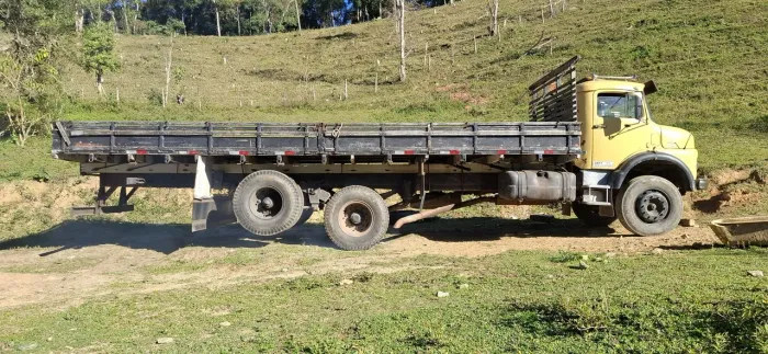 Merecedes benz 1519