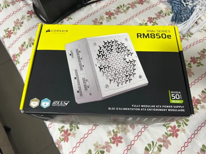 Fonte CORSAIR 850W Branca RM850e com NFe