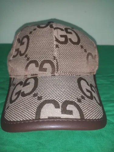 Boné da Gucci