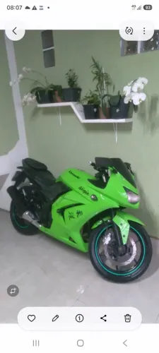 Moto kawasaki ninja 250r raridade linda