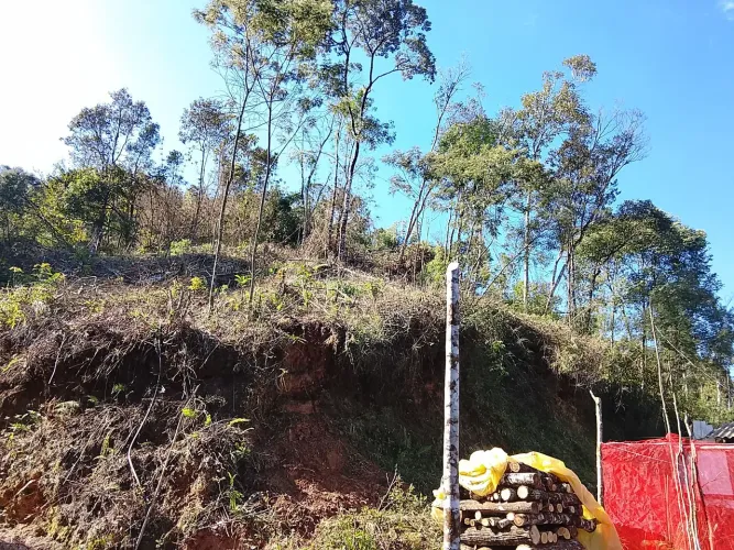 Terreno em Colombo