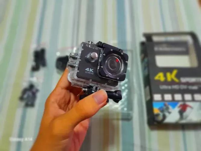 Câmera de Ação 3 em 1 - Webcam, Pocket e Action Cam!