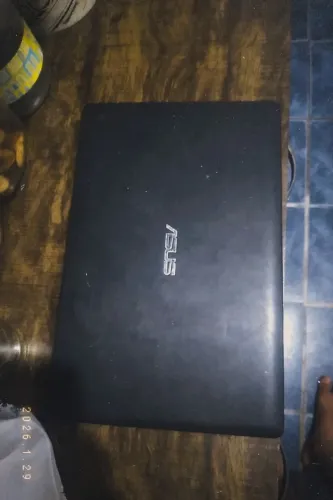 Vendo notebook win 10 por 500R$