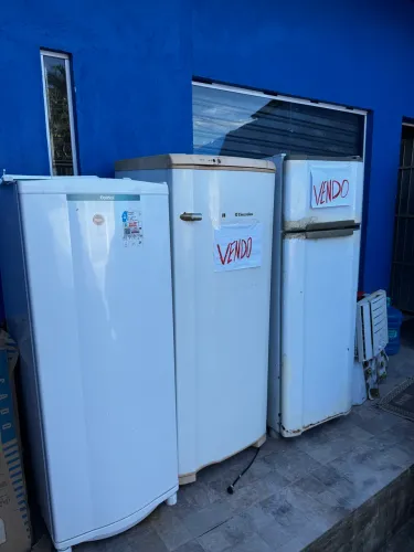 Geladeiras usadas funcionando em bom estado 