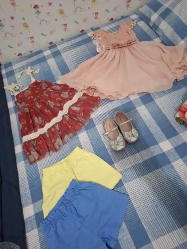 Vendo roupa de criança 2 anos a 3 anos