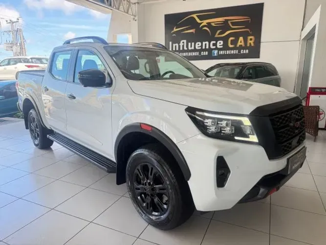 Nissan Frontier Pro4x CD 4X4 2.3 Bi-TB Die. AUT 2023