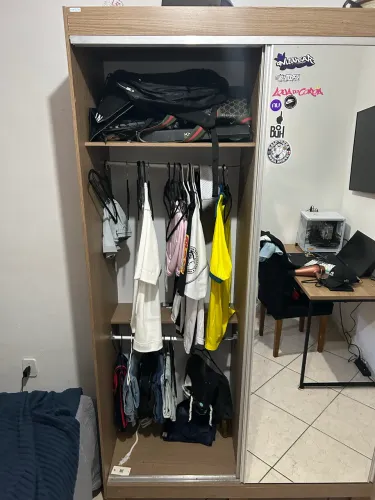 Guarda-roupa