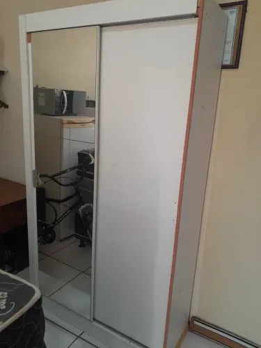 GUARDA ROUPAS SOLTEIRO 