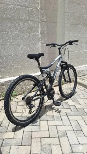 bicicleta fischer full suspension aro 26
