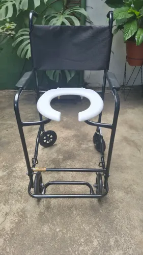 Cadeira higiênica