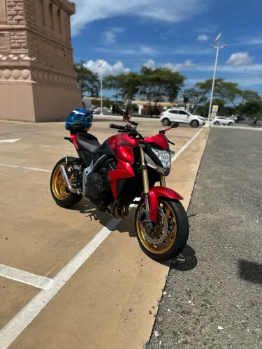 Honda CB1000r 13/13