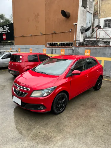 Chevrolet Onix Hatch LT 1.4 8V Flex Power Mec. 4P 2014