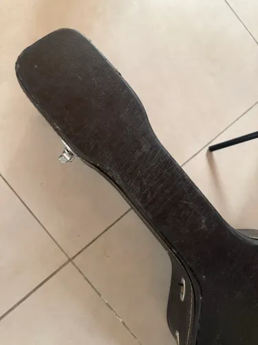 Case de violão para reforma