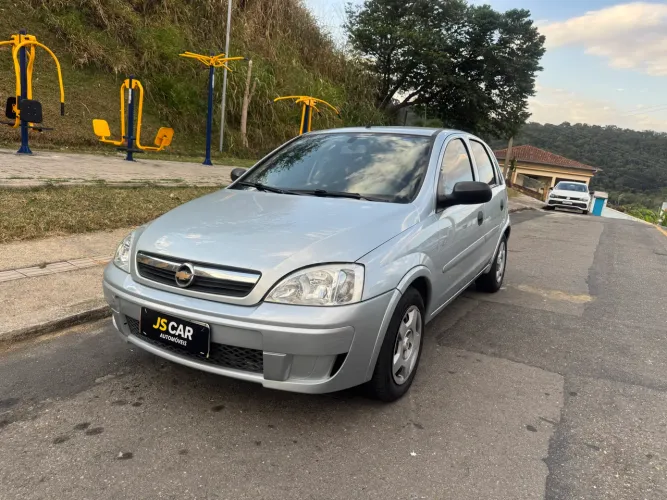 Chevrolet Corsa Hat. Maxx 1.4 8V Econoflex 5P 2011