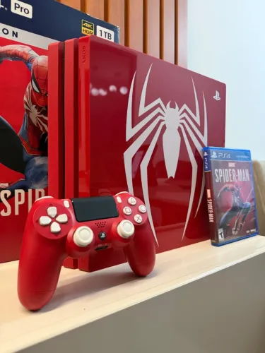 PlayStation 4 pro 1TB limited edition spider-man 