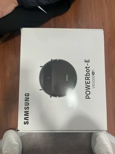 Robô Aspirador Novíssimo!