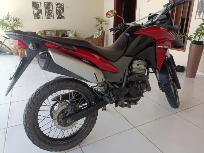 XRE 300 2013 em otimo estado! 