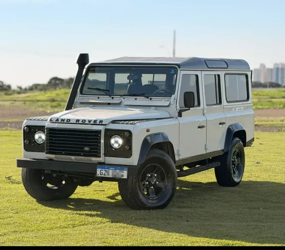 Land Rover Defender 110 TDI SW Diesel 2002