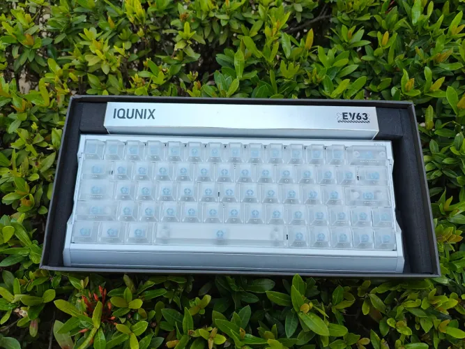 IQUNIX EV63 ULTRA X - Teclado magnético 8k