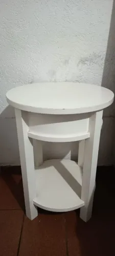 Mesa cabeceira de cama de madeira