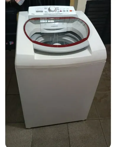 Máquina de Lavar Roupas