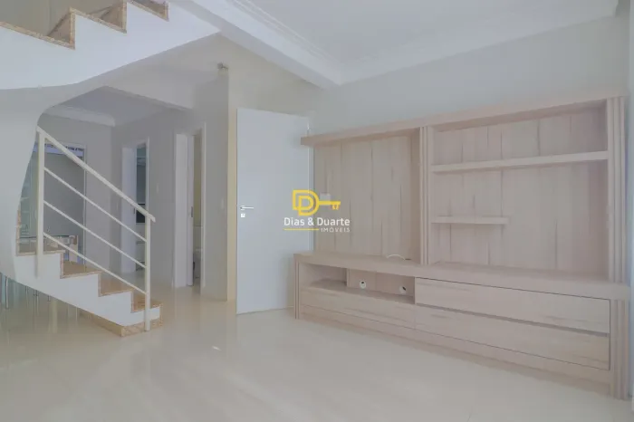 SOBRADO TRIPLEX PARA LOCAÇÃO NO CAMPO COMPRIDO | CONFORTO, ELEGÂNCIA E LOCALIZAÇÃO PRIVILE