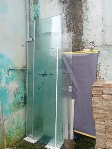 Porta vidro temperado incolor