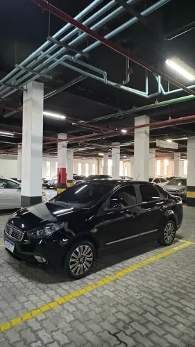 Fiat Grand Siena Essence 1.6 Flex 16V 2014
