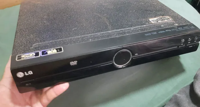 Home Theater LG HT-304SL. Para retirar peças. 