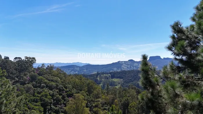 Lote de Terreno com Vista para a Pedra do Baú na Região do Alpes - Campos do Jordão/SP