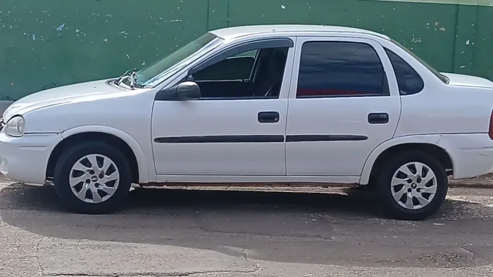 Chevrolet Corsa SED Classic Spirit 1.6 MPFI VHC 8V 2006