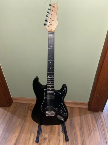 Guitarra Giannini G-102