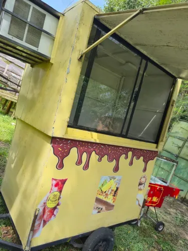 OPORTUNIDADE - TRAILER/FOOD TRUCK